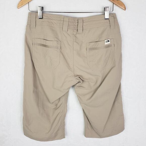 The North Faces Shorts Women 4 Tan Nylon Hiking Outdoor Bermuda Pockets - Picture 3 of 7